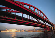 神戸大橋とポートライナー